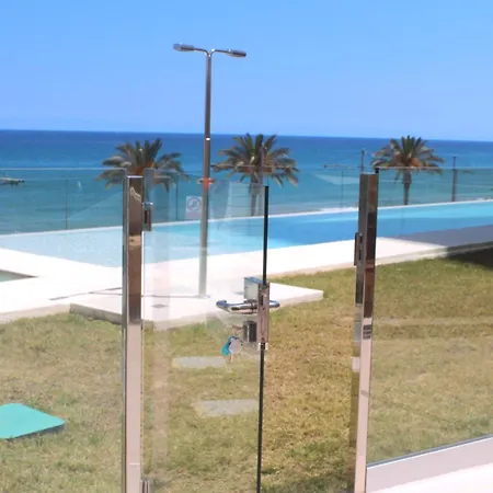 Luxury Penthouse With Private Pool شقة إل كامبيلو