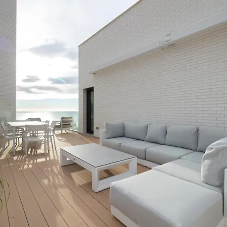 شقة Luxury Penthouse With Private Pool إل كامبيلو