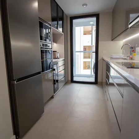 Luxury Penthouse With Private Pool إل كامبيلو